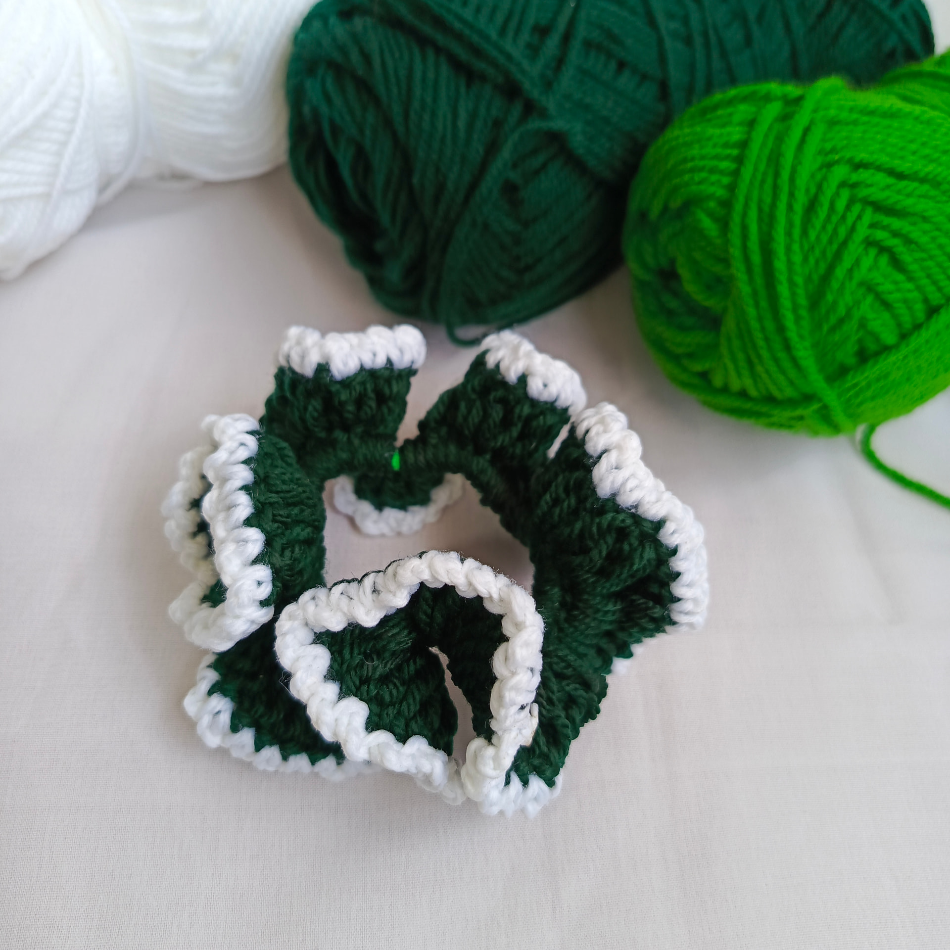 Independence Day Scrunchie 🤍💚